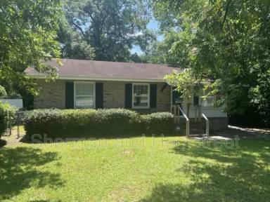 Main picture of 106 Rosemary Ln