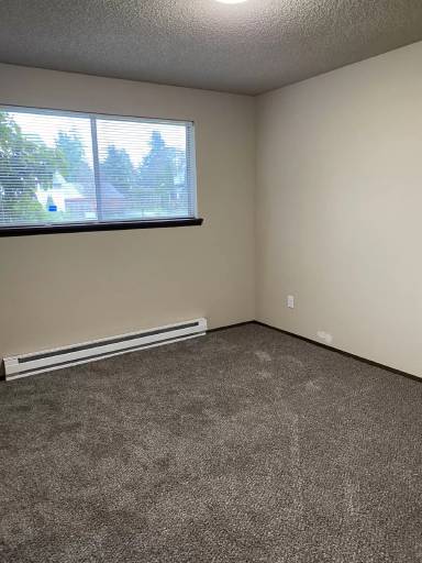Main picture of 13924 6th Ave E