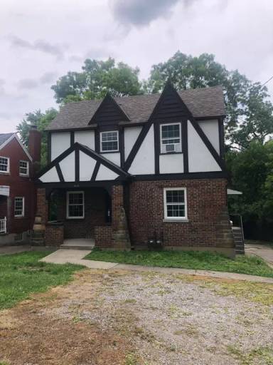 Main picture of 5612 Colerain Ave