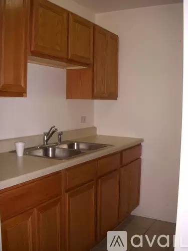 Main picture of 1085 Valley Ln