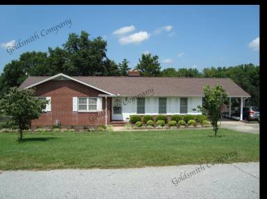 Main picture of 21 Northway Dr