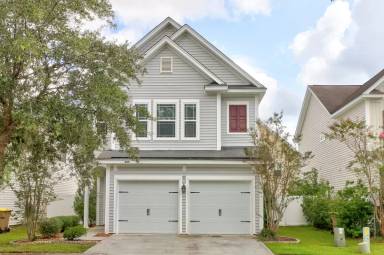 Main picture of 615 Summer Hill Way