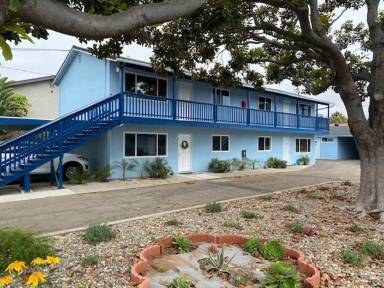 Main picture of 939 Longbranch Ave
