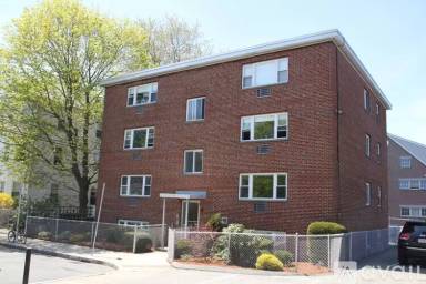 Main picture of 16 Westford St