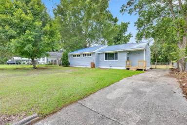 Main picture of 613 Elm St