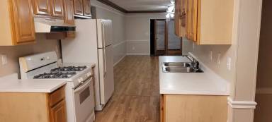 Main picture of 16 Dogwood Ln