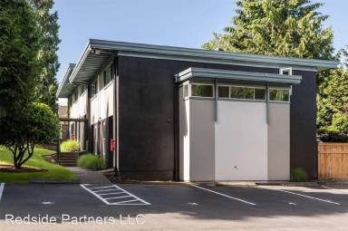 Main picture of 6725 112th Ave NE
