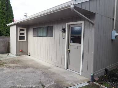 Main picture of 909 NW Beca Ave