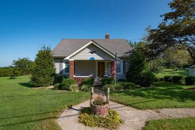 Main picture of 1231 Crume Rd