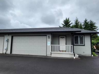 Main picture of 609 S Washington Ave