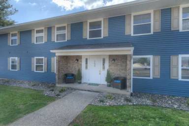 Main picture of 1400 Highland Drive - 503