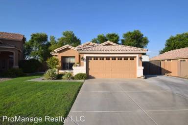 Main picture of 3662 E Los Altos Rd