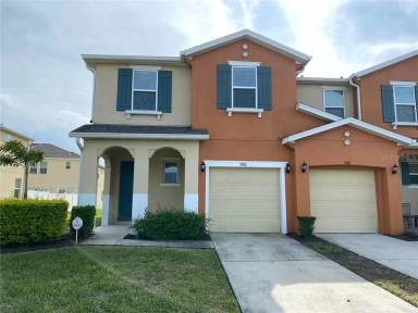 Main picture of 5116 Adelaide Dr