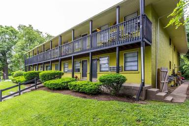 Main picture of 468 N Limestone
