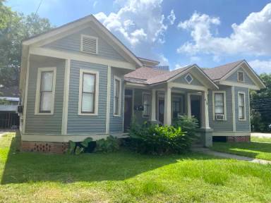 Main picture of 619 Lafayette St