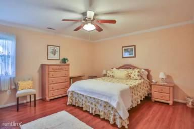 Main picture of 16764 Hillsboro Rd