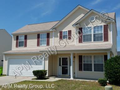 Main picture of 241 Fox Grove Cir