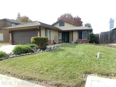 Main picture of 712 Cedar Flat Ave