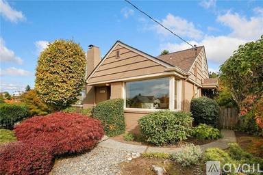 Main picture of 3046 13th Ave W
