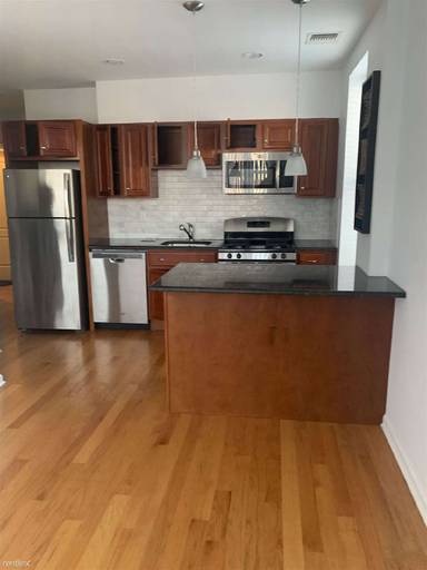 Main picture of 8684 15th Ave