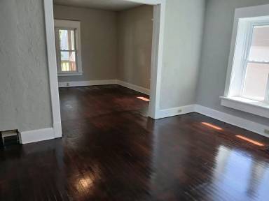 Main picture of 206 Hazel St