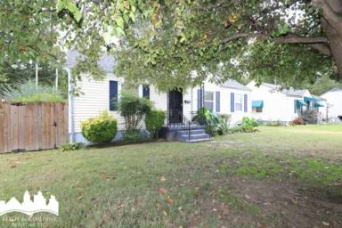 Main picture of 965 Dillworth St