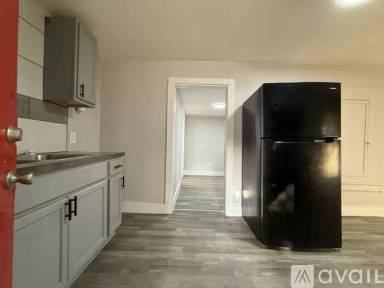Main picture of 256 Vista Rd