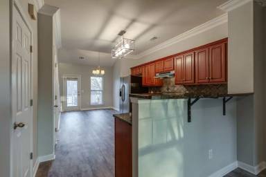 Main picture of 425 Normandy Cir
