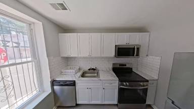 Main picture of 2036 N Gratz St