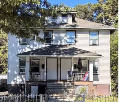 Main picture of 179 Vermont Ave