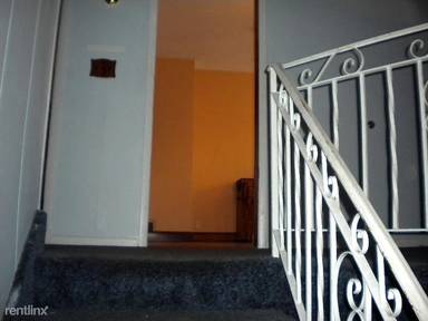 Main picture of 27 Josephine Ave