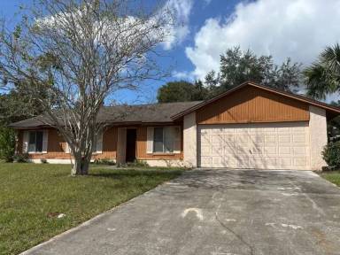 Main picture of 145 Sunset Dr