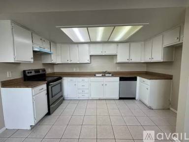 Main picture of 79351 Avenue 42