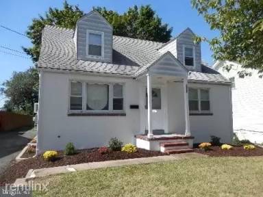 Main picture of 1467 Pennington Rd