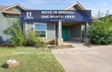 Main picture of 907 SW 92nd St