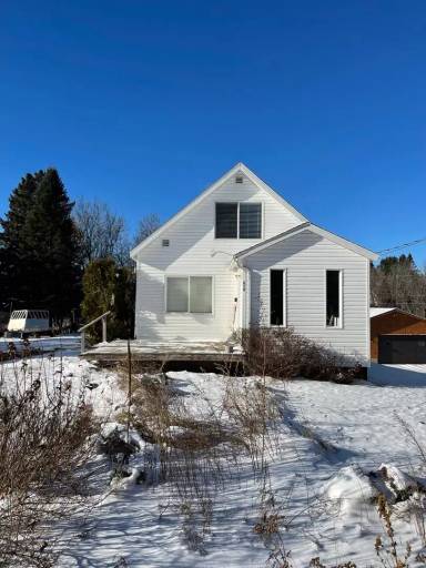 Main picture of 414 Summit Ave