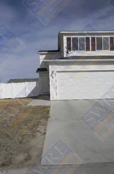 Main picture of 821 Rampart Dr