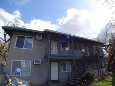 Main picture of 637 W 1st Ave