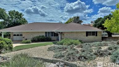 Main picture of 216 Loma Vista Dr