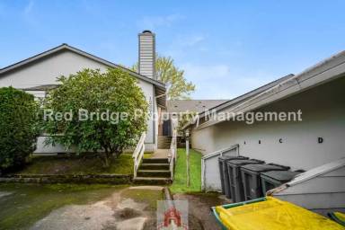 Main picture of 20181014C - Gingham Ln 4-Plex - A