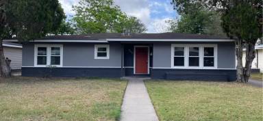 Main picture of 927 Grant Pl