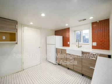 Main picture of Aquinos-SLC Downtown Unit B