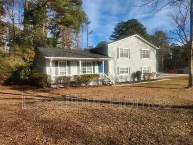 Main picture of 1682 Charmeth Rd