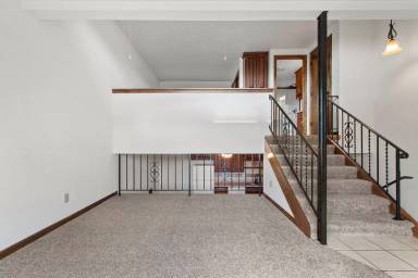 Main picture of 2390 Canter Ln