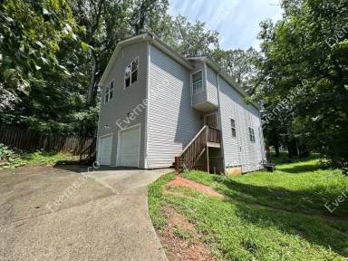 Main picture of 1519 Je Boone Blvd