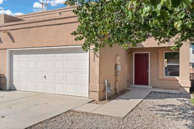 Main picture of 2943 Quail Pointe Dr NW