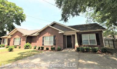Main picture of 1012 Avenue B SE