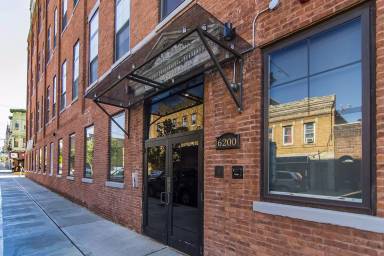 Main picture of 6200 Hudson