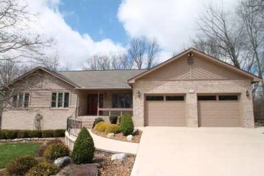 Main picture of 148 Greenwood Rd