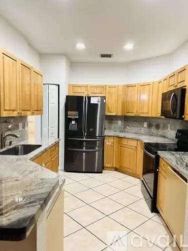 Main picture of 685 Conservation Dr